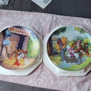 Winnie the Pooh and Friends Decorative Collection,set/2 Plates Size 8 Inch